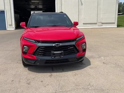 Used 2023 Chevrolet Blazer RS w/ Driver Confidence II Package AWD/4WD image 3