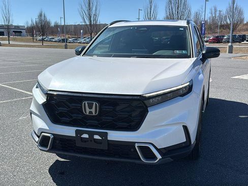 Used 2025 Honda CR-V Sport Touring image 16