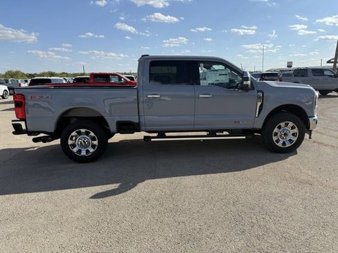 New 2026 Ford F250 Lariat w/ Chrome Package image 9