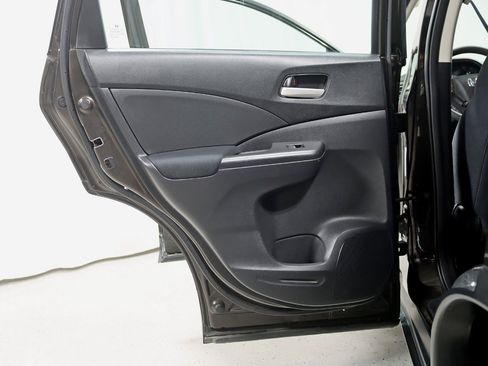 Used 2015 Honda CR-V LX image 29