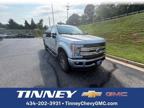 Used 2019 Ford F250 Lariat w/ Lariat Ultimate Package AWD/4WD image 1