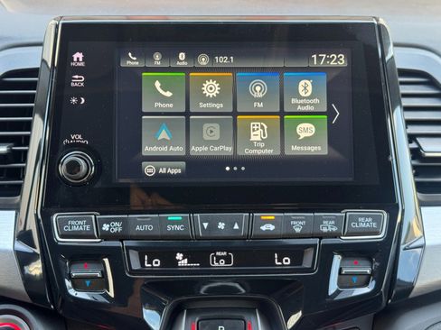 Used 2024 Honda Odyssey EX-L image 24