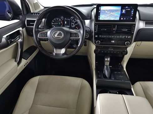 Used 2023 Lexus GX 460 Premium w/ Accessory Package AWD/4WD image 21