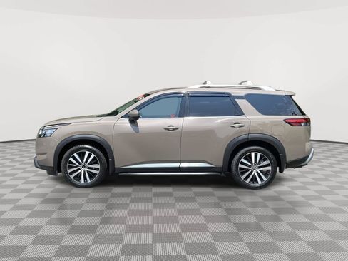 Certified 2024 Nissan Pathfinder Platinum w/ Lighting Package (N93) AWD/4WD image 7