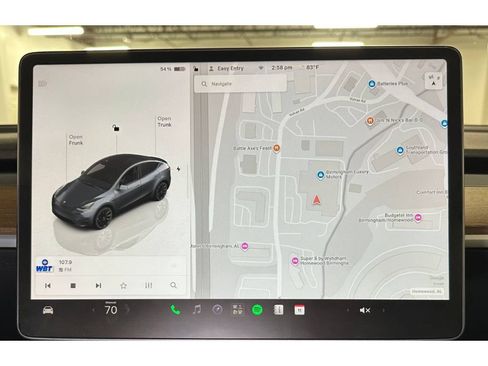 Used 2022 Tesla Model Y Long Range AWD/4WD image 31
