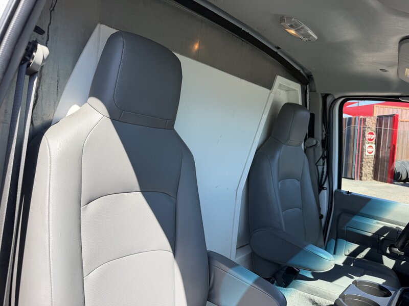 Used 2023 Ford E-350 and Econoline 350 Super Duty w/ Power Windows & Locks Group RWD image 19