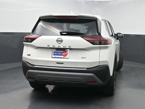 Used 2023 Nissan Rogue SV FWD image 38