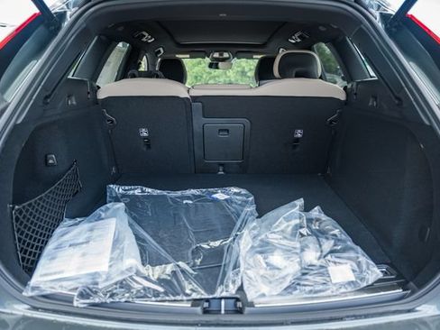 New 2026 Volvo XC60 T8 Plus w/ Climate Package AWD/4WD image 10