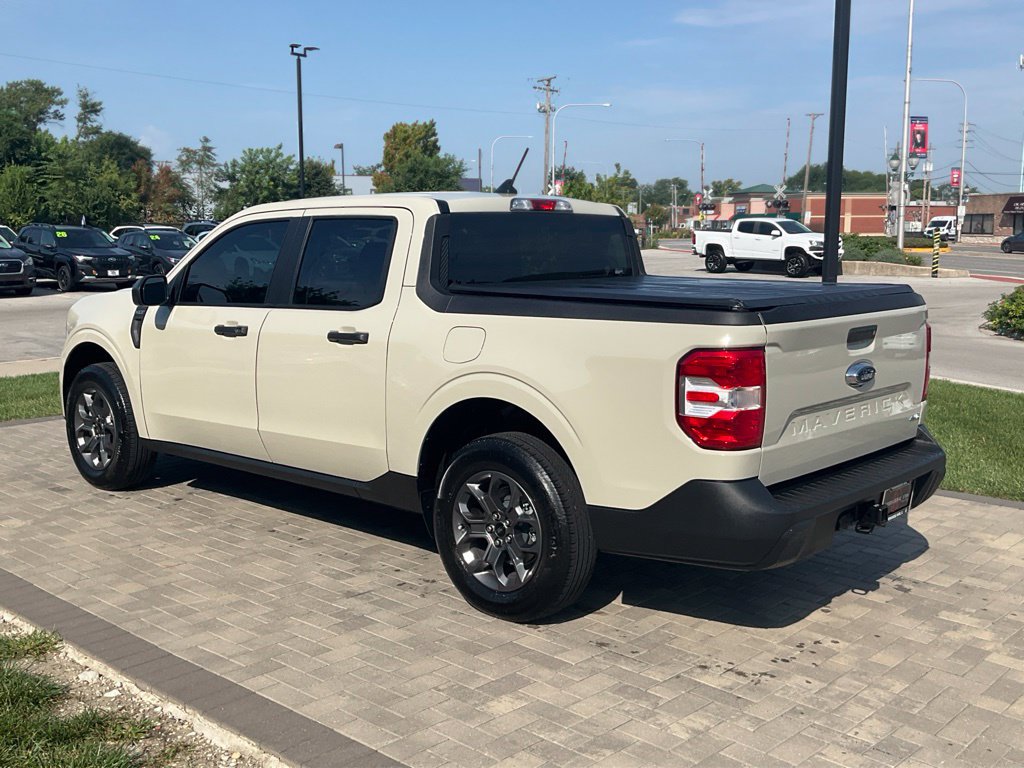 Used 2024 Ford Maverick XLT w/ Equipment Group 300A Standard AWD/4WD image 2