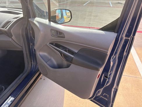 Used 2020 Ford Transit Connect XL image 16