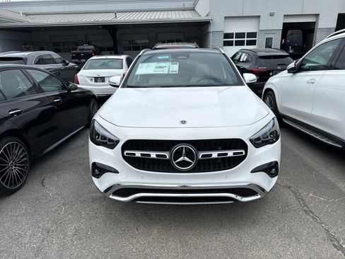 Used 2026 Mercedes-Benz GLA 250 4MATIC image 6