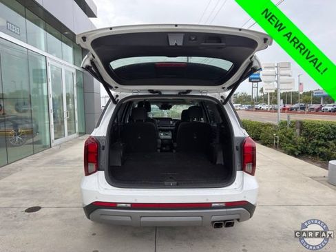 Used 2024 Hyundai Palisade Limited AWD/4WD image 7