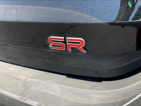 New 2025 Nissan Kicks SR image 12