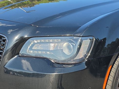 Used 2023 Chrysler 300 S RWD image 28