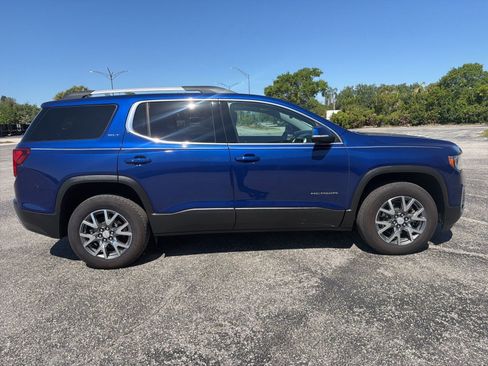 Used 2023 GMC Acadia SLT w/ Technology Package image 29