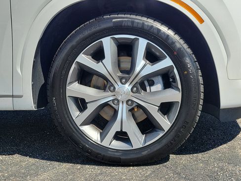 Used 2022 Hyundai Palisade Limited FWD image 5
