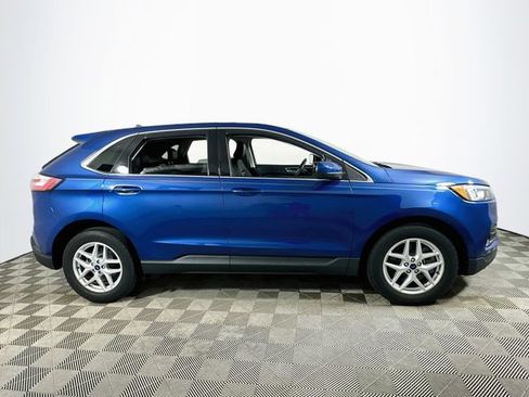 Used 2021 Ford Edge SEL w/ Convenience Package FWD image 2