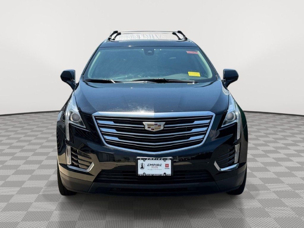Used 2019 Cadillac XT5 Luxury AWD/4WD image 2