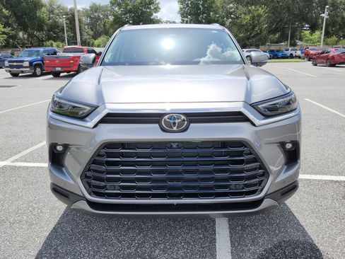 Used 2026 Toyota Grand Highlander AWD Hybrid image 10
