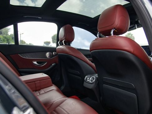 Used 2016 Mercedes-Benz C 300 4MATIC Sedan w/ Interior Package image 29