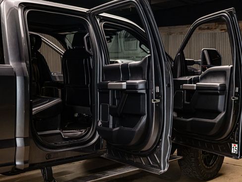 Used 2020 Ford F350 Platinum image 30