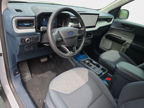 Used 2025 Ford Maverick XLT w/ XLT Luxury Package AWD/4WD image 15