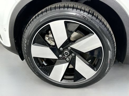 Used 2023 Volvo C40 P8 Recharge Ultimate w/ Protection Package Premier AWD/4WD image 32