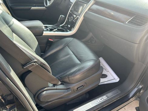 Used 2011 Ford Edge Limited w/ 302A Rapid Spec Order Code image 12