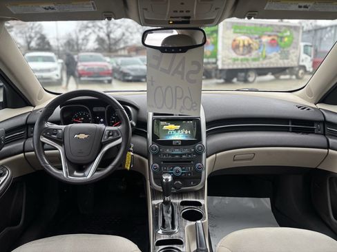 Used 2015 Chevrolet Malibu LT image 12
