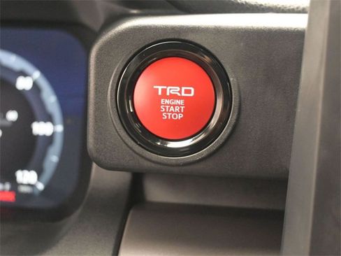 Used 2024 Toyota Tacoma TRD Off-Road image 7