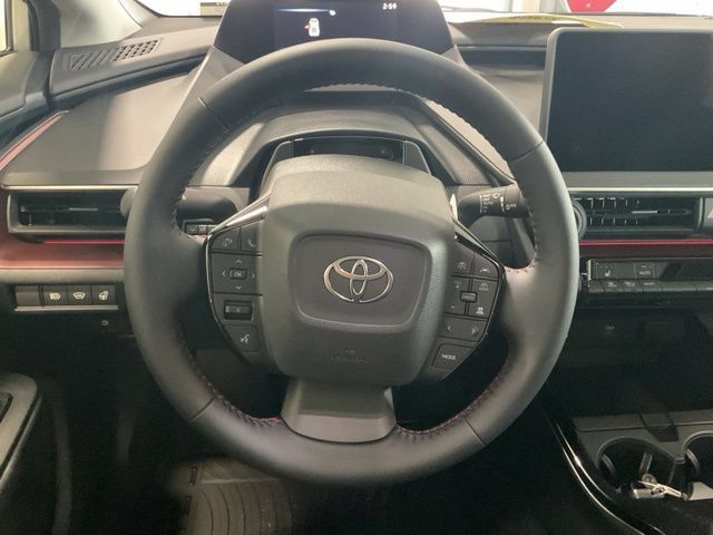 New 2026 Toyota Prius Plug-In Hybrid FWD image 13