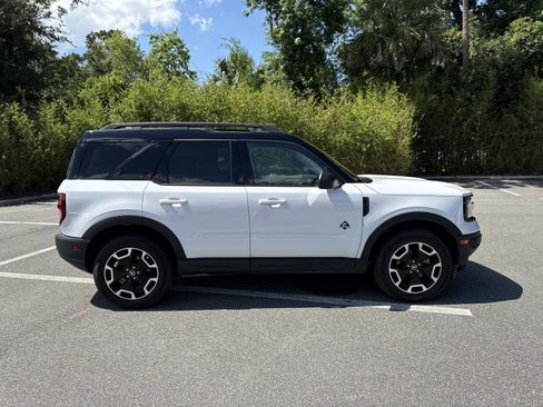 Used 2024 Ford Bronco Sport Outer Banks AWD/4WD image 2