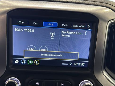 Used 2022 GMC Sierra 1500 Elevation image 25