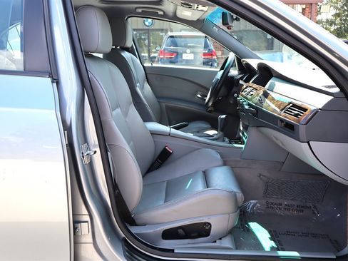 Used 2004 BMW 530i Sedan RWD image 17