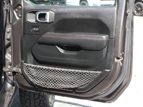 Used 2020 Jeep Gladiator Rubicon AWD/4WD image 39