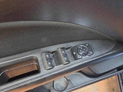 Used 2018 Ford Fusion SE image 24