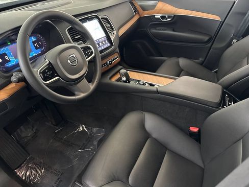 Certified 2023 Volvo XC90 B6 Plus w/ Protection Package Premier AWD/4WD image 9