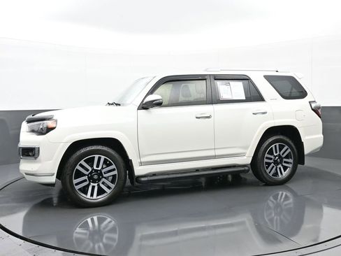 Used 2023 Toyota 4Runner Limited AWD/4WD image 6
