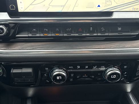 Certified 2025 GMC Sierra 1500 SLT w/ SLT Premium Plus Package image 19