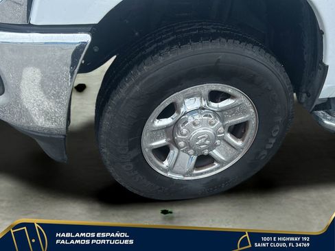 Used 2024 RAM 3500 Tradesman w/ Chrome Appearance Group AWD/4WD image 34