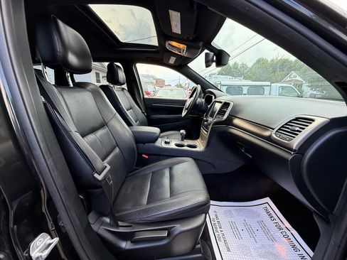 Used 2014 Jeep Grand Cherokee Limited image 33