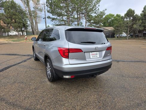 Used 2017 Honda Pilot EX-L image 4