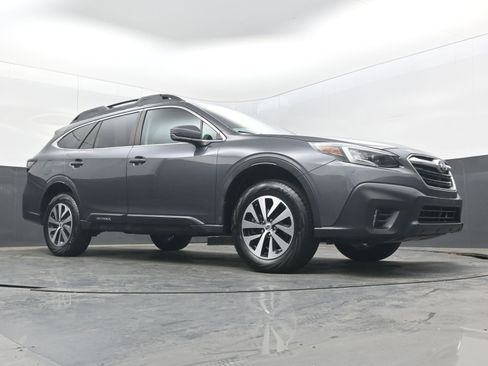 Used 2021 Subaru Outback Premium AWD/4WD image 22