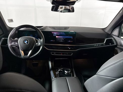Used 2026 BMW X5 xDrive40i AWD/4WD image 12