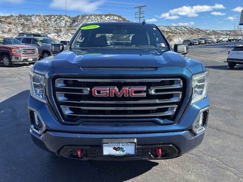 Used 2019 GMC Sierra 1500 AT4 image 2