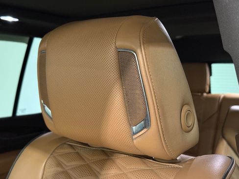 Used 2021 Cadillac Escalade Sport w/ Driver Assist Tech Package image 27