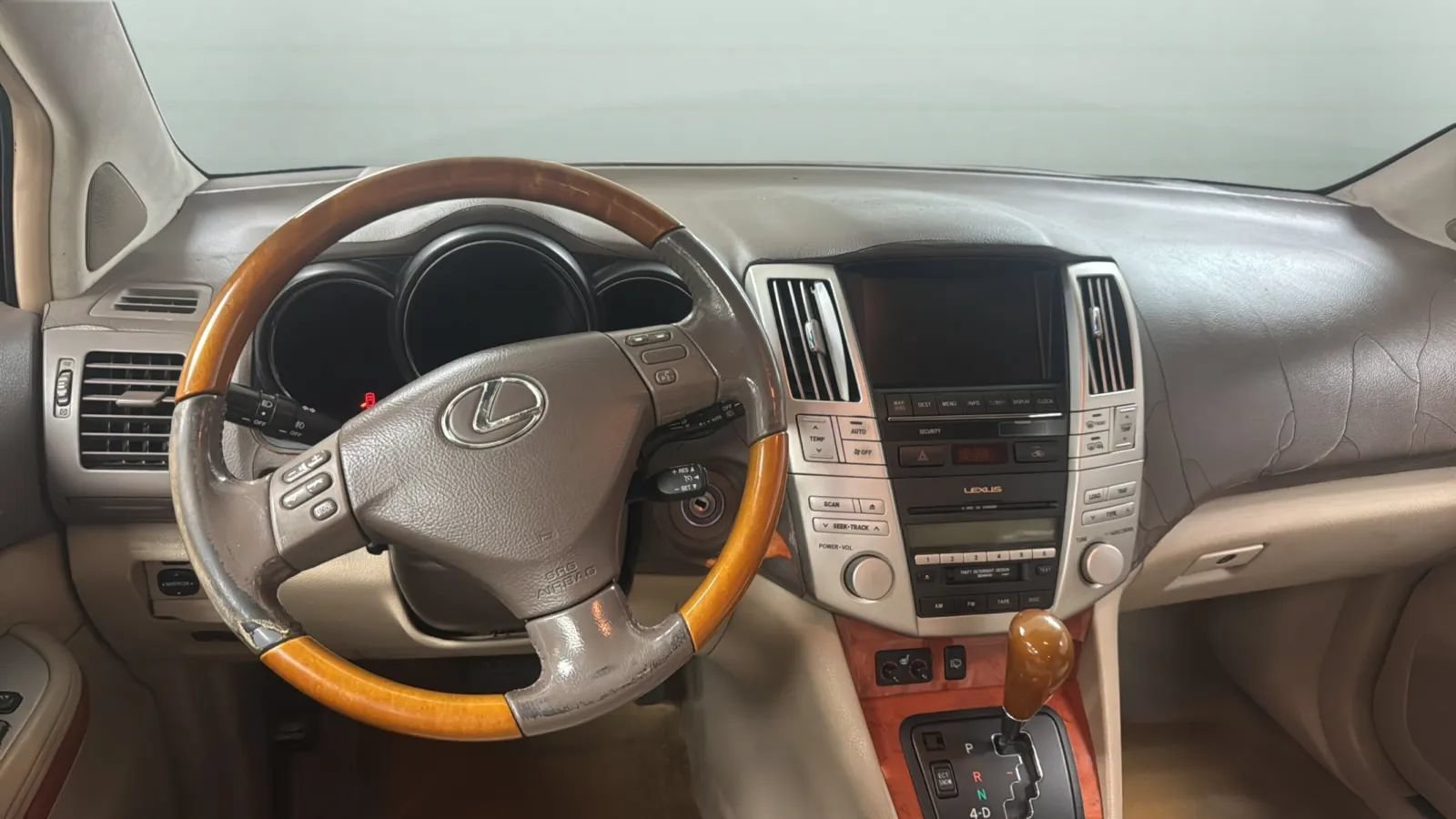 Used 2005 Lexus RX 330 AWD w/ Premium Plus Pkg image 10