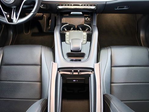 Used 2024 Mercedes-Benz GLE 350 4MATIC image 24