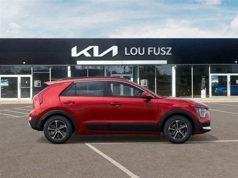 New 2026 Kia Niro LX FWD image 7