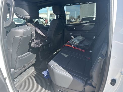 Used 2025 Toyota Tundra Platinum image 5